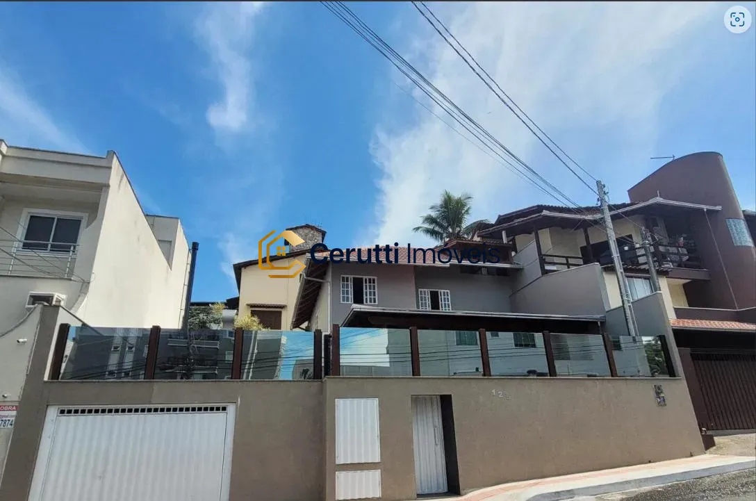 Casa em Ariribá, Balneário Camboriú, Ariribá, Balneário Camboriú - foto 1 de 31