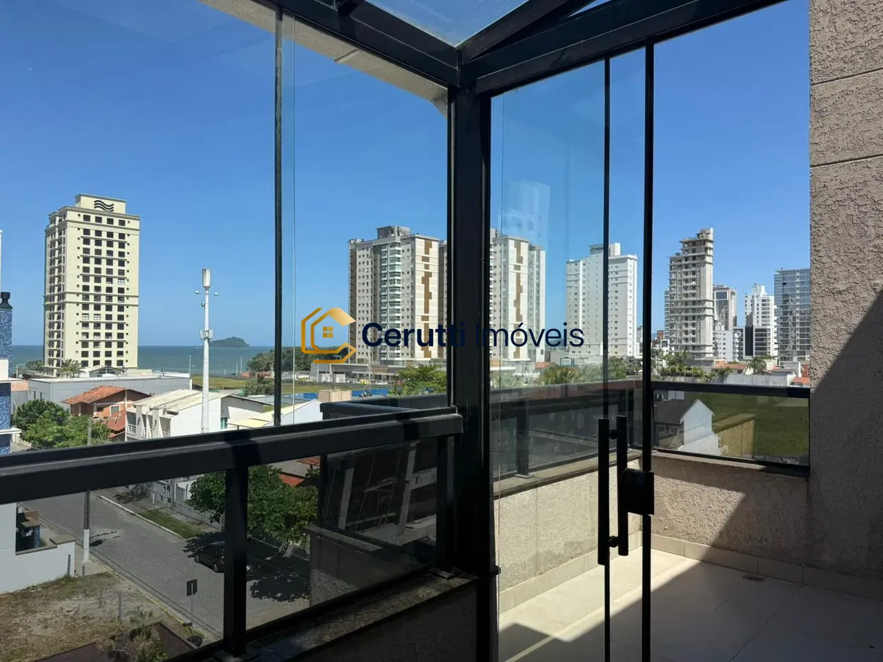 Cobertura em Itacolomí, Balneário Piçarras, Itacolomí, Balneário Piçarras - foto 1 de 29